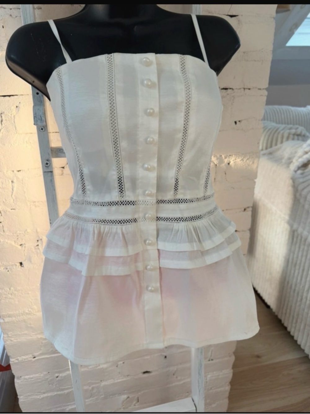 Gracia White Sheer Lace-Trim Camisole Top